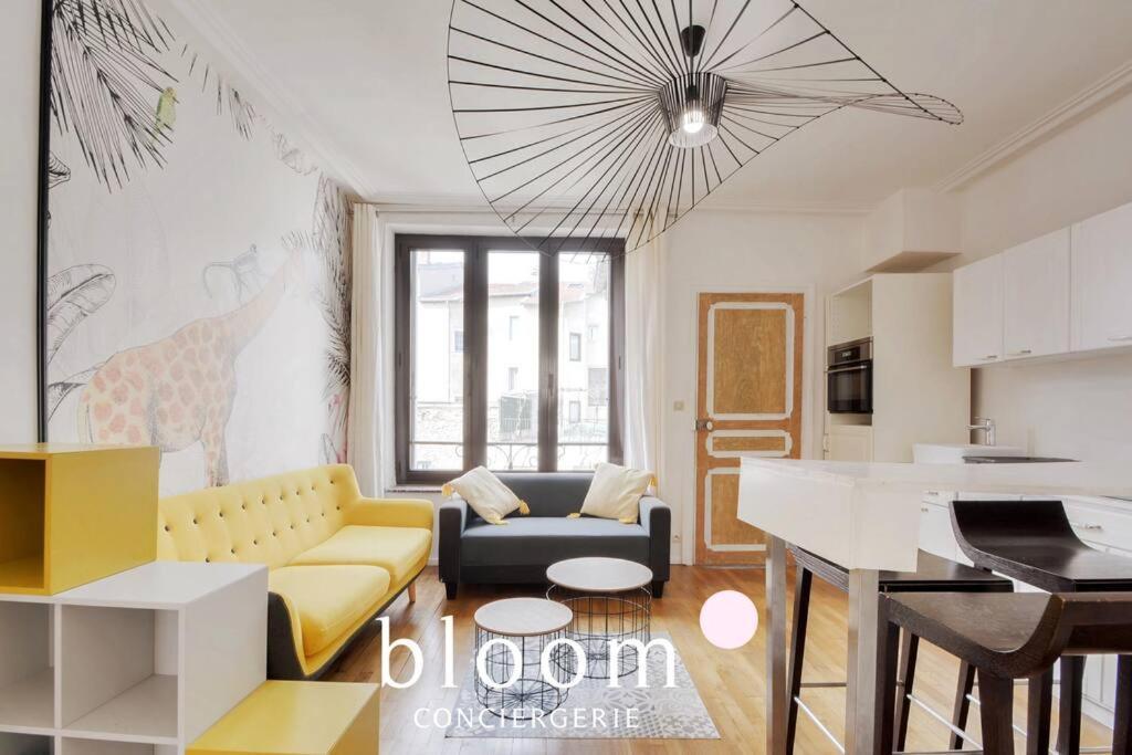 Superbe Appartement Au Coeur De La Vielle Ville 4 Voyageurs + Garage Nancy Esterno foto